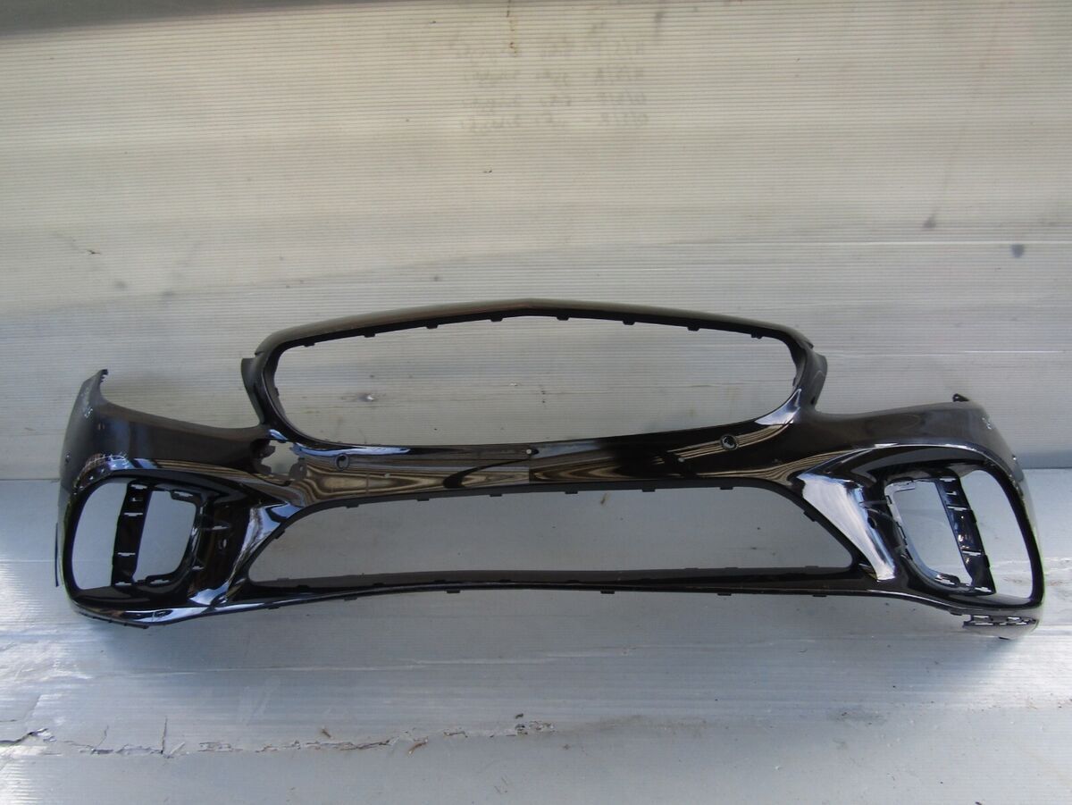 Mercedes-Benz Front Bumper Cover – A2058802305 – W205 C-Class 2019–2021 (Facelift AMG Line)
