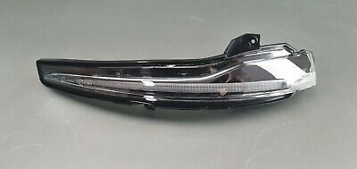 Mercedes-Benz Left Mirror Lamp – A0999064701 – Compatible with W210 E-Class (1995–2002), W203 C-Class (2000–2007) (Left Side)