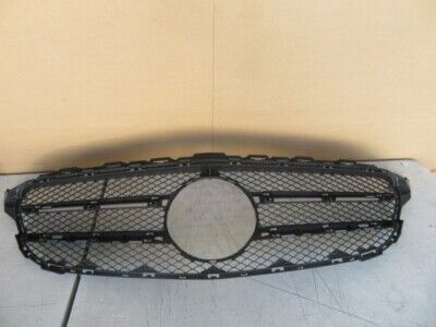 Mercedes-Benz W205 Front Grille – A2058800023 – Pre-Facelift Standard/Avantgarde Line